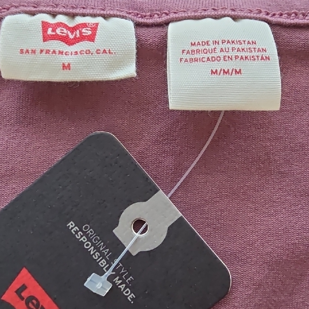 NWT. Levi's Womens (M) Mauve Purple Short Sleeve Corset Style Tee Shirt Crop Top - Picture 8 of 9